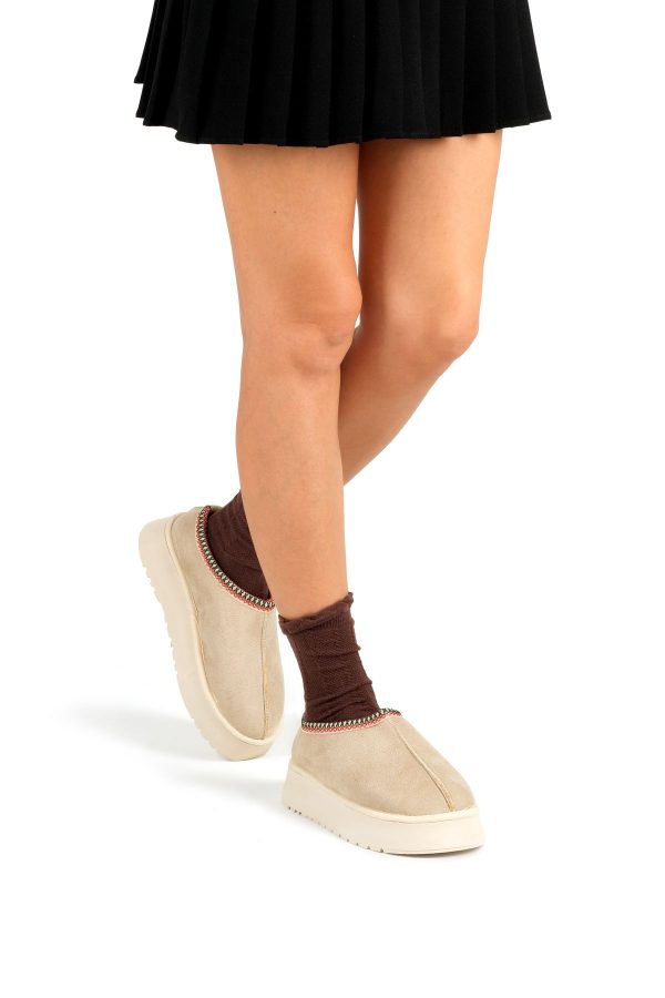 بوت اورجینال برند Akka shoes کد 871247478 - Image 2